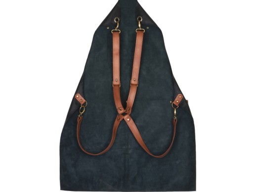 Фартук из натуральной кожи флотер Материал: натуральная кожа КРС, цвет фартука: черный, цвет ремней: светлый бук, фурнитура из металлического сплава ЦАМ, цвет фурнитуры: антик, размер универсальный