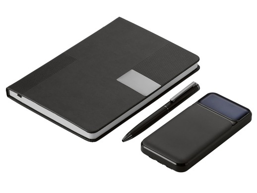 Подарочный набор Tesla с блокнотом А5, ручкой и пауэрбенком на 10 000 mAh, черный с нанесением логотипа с нанесением логотипа