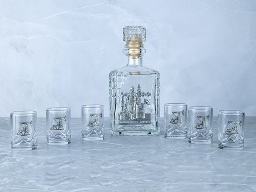 Набор со штофом НЕФТЯНОЙ