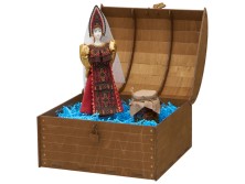 Подарочный набор: кукла фарфоровая, мед, красный