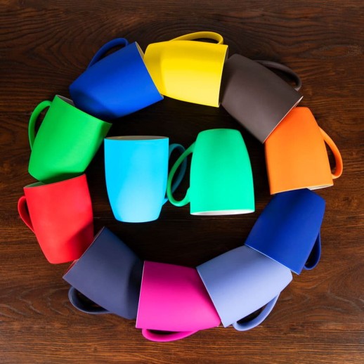 Кружка SWEET с прорезиненным покрытием   23500/25