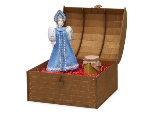 Подарочный набор: кукла фарфоровая, крем-мед, голубой