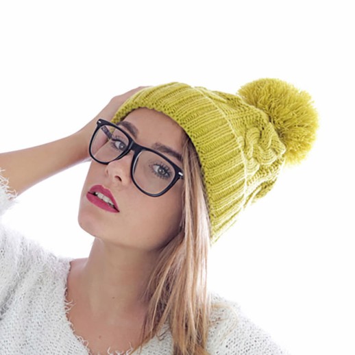 Шапка VOGUE, зеленый, верх: 100% акрил, подкладка: 100% полиэстер   25490.15 с нанесением логотипа с нанесением логотипа