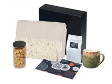 Подарочный набор Re:y. Haven  с пледом, кружкой и чаем