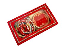 Набор: платок Кремль  -  Москва и свеча Бархатный пион